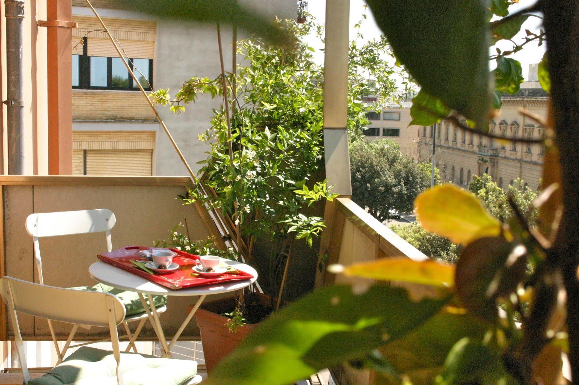 Larala' Bed and Breakfast Λέτσε Εξωτερικό φωτογραφία