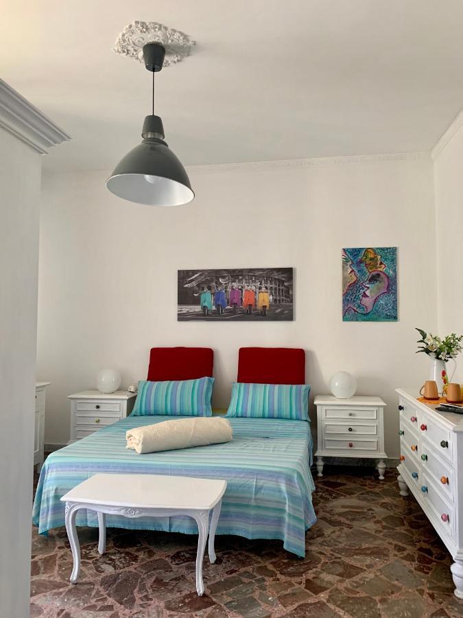 Larala' Bed and Breakfast Λέτσε Εξωτερικό φωτογραφία